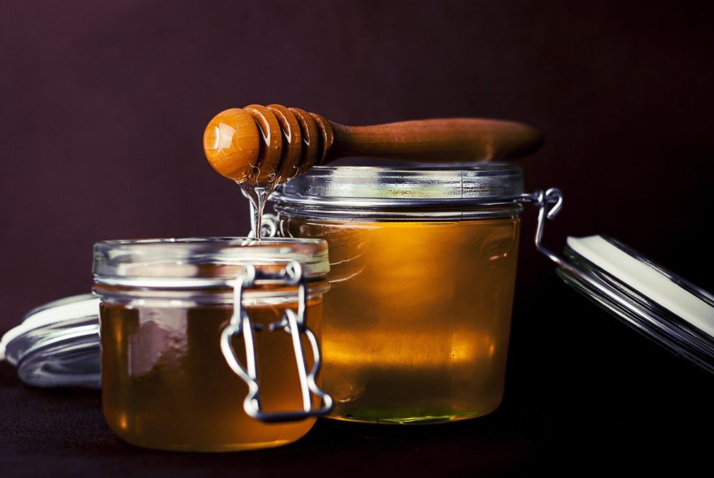 Le miel est un excellent produit naturel pour la peau