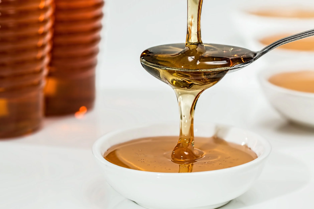 Le miel est réputé pour ne pas avoir de date de péremption